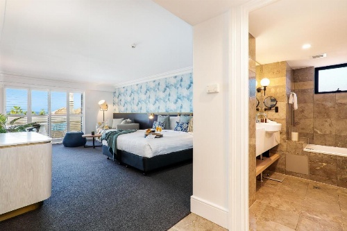 Coogee Bay Hotel image 28